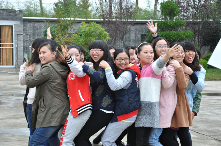 熱烈慶祝鹽城思科2014年Q3季度優(yōu)秀員工表彰大會(huì)圓滿舉行！